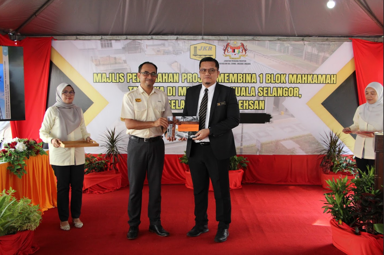 MAJLIS PENYERAHAN BANGUNAN